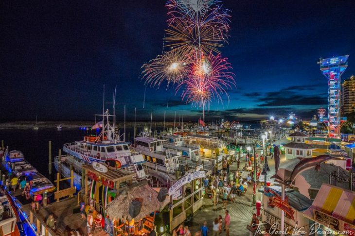 Where are the Fireworks in Destin? - The Good Life Destin