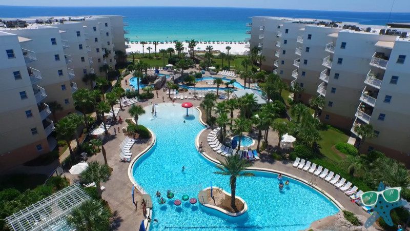 The pool at waterscape resort on Okaloosa island with the beach in the background