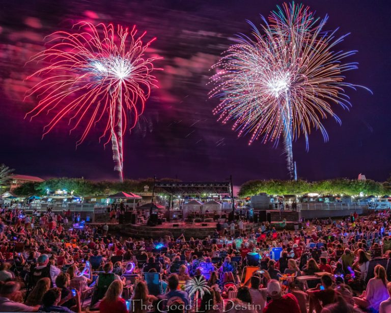 New Year&#039;s Eve Fireworks in Destin 2019 - The Good Life Destin