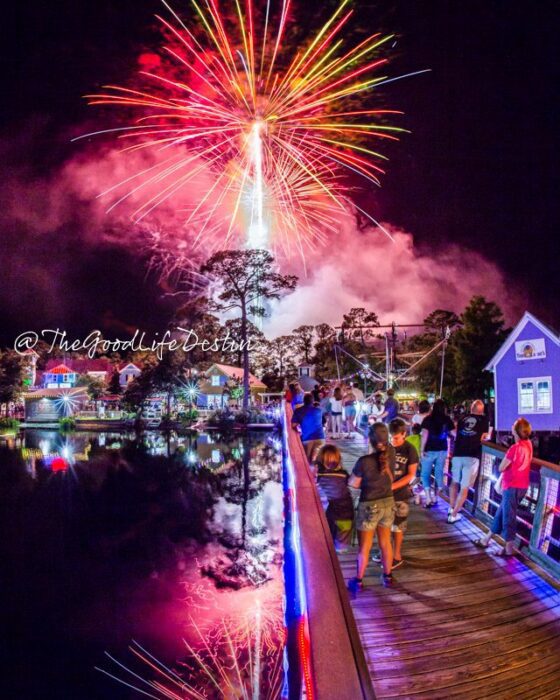 Baytowne Wharf Fireworks from the bridge over the center of the Lagoon