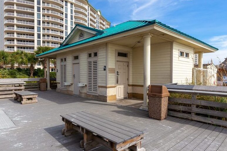 Restrooms at June Decker Beach Destin Florida
