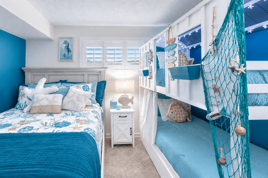 house bunk beds at the Islander in Destin